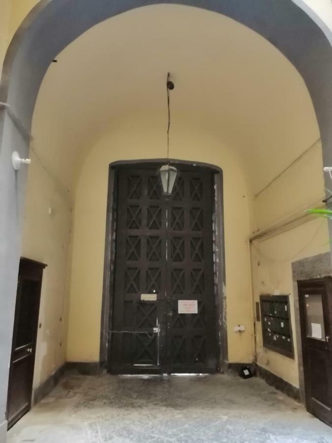 Ad Un Passo Dal Duomo "2" Apartment Naples Exterior photo