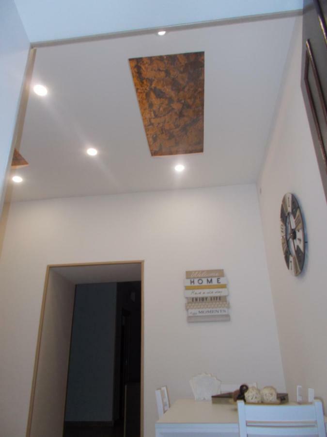 Ad Un Passo Dal Duomo "2" Apartment Naples Exterior photo