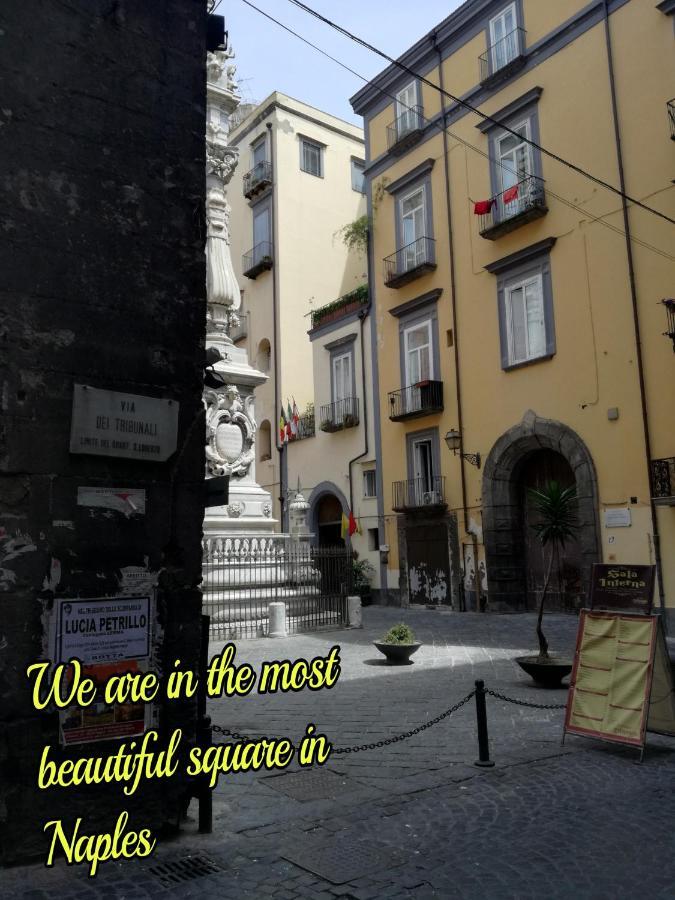 Ad Un Passo Dal Duomo "2" Apartment Naples Exterior photo